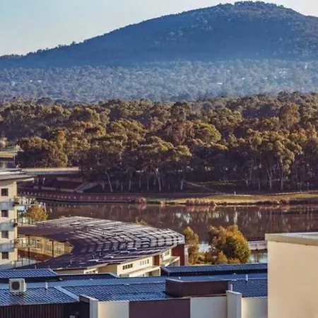 Entire Apartment With Lake View Tuggeranong Exterior photo