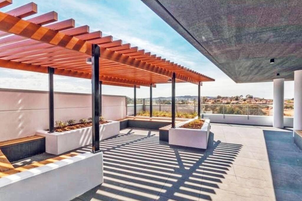 Apartment Entire With View *